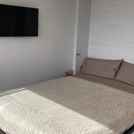 Torremolinos,estudio Junto Al Mar En La Carihuela * Торремолинос