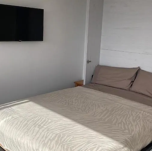 Torremolinos,estudio Junto Al Mar En La Carihuela * Торремолинос