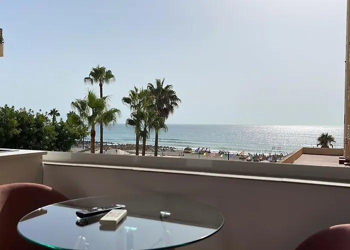 Torremolinos,estudio Junto Al Mar En La Carihuela Torremolinos